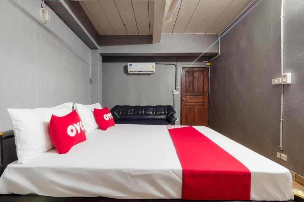 Oyo 1066 Encore Sea Side Pattaya Dış mekan fotoğraf